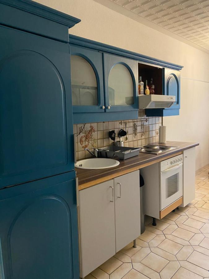Central Shared Apartment, Friesenplatz Кёльн Экстерьер фото